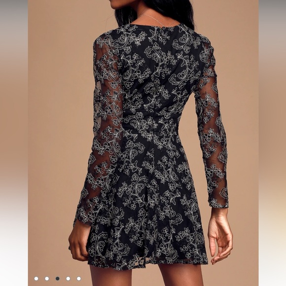 New with Tag Lulus Embroidered Skater Dress - Picture 2 of 12